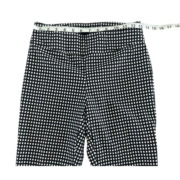 UP! Canada Black White Check Elastic Waist Ankle Pull On Pants‎ Size 4 Slimming - Picture 2 of 8